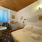 George\'S House
