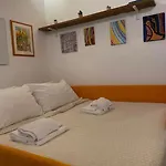 George\'S House
